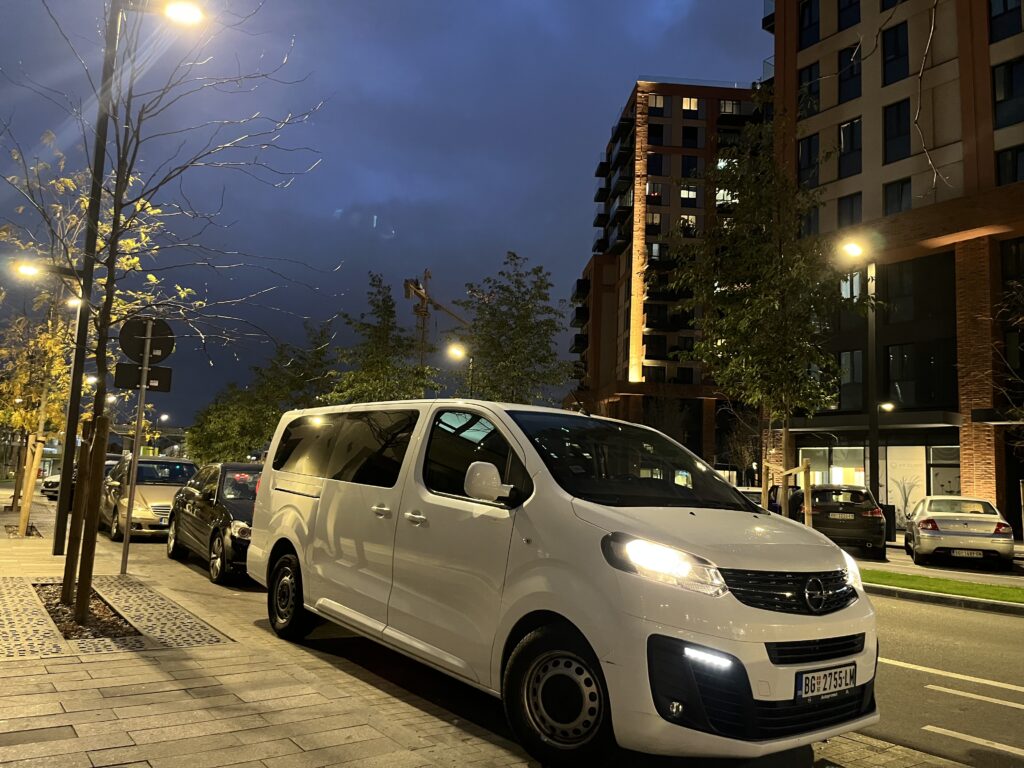 Hire a minivan in Belgrade