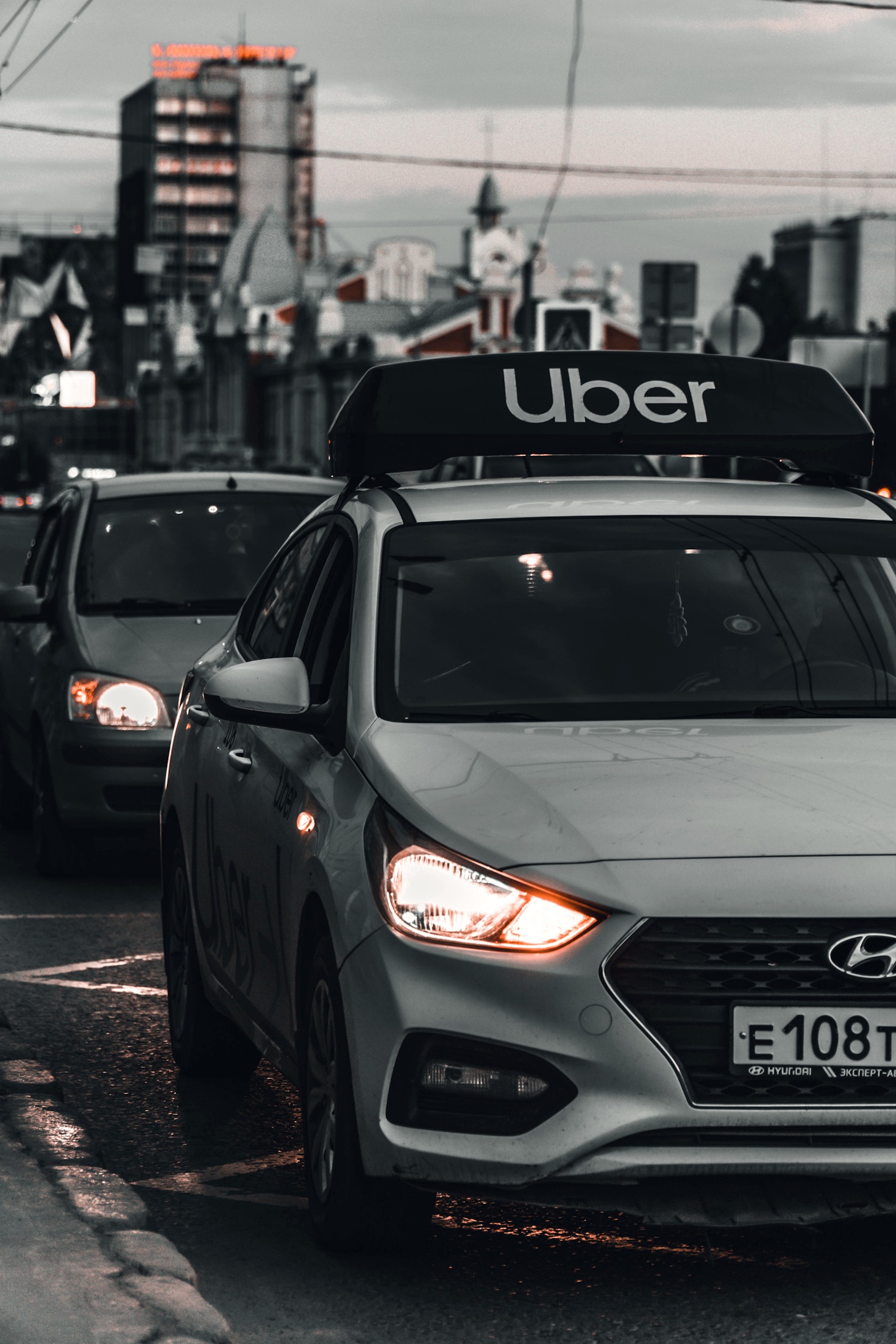 How Serbian Ride Ensures Stress-Free Airport Transfers
